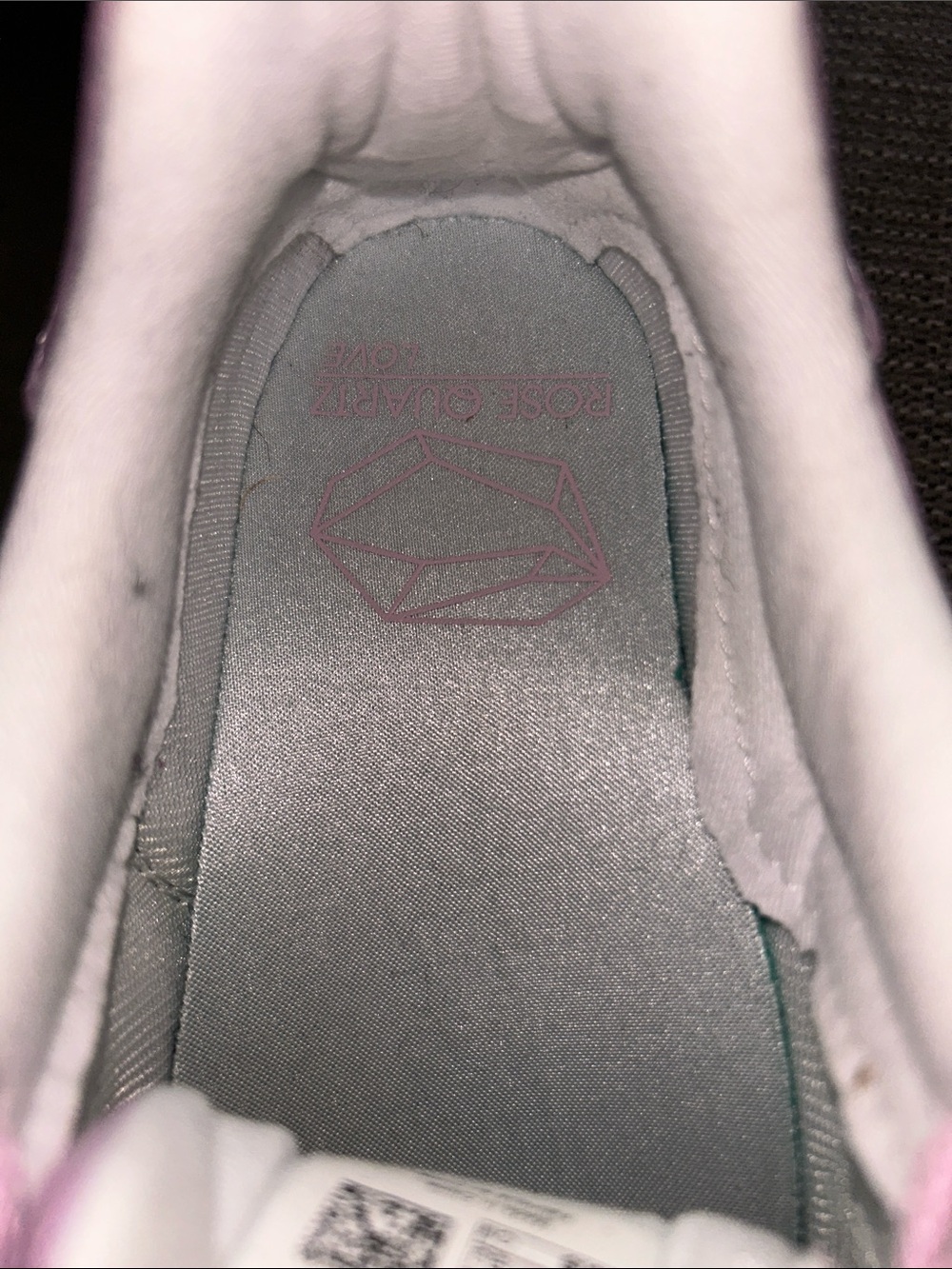 New Balance Pastel Pink Retro Running Sneakers - Picture 6 of 7